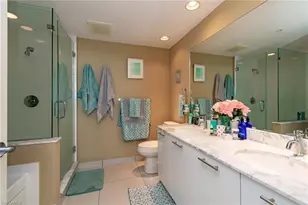 3000 Oasis Grand Blvd, Fort Myers, FL 33916 - Photo 14