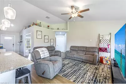 2806 22nd St W, Lehigh Acres, FL 33971 - Photo 12