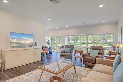 303 Arbor Lake Dr #3-102, Naples, FL 34110 - Photo 4