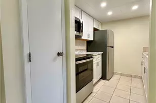 3706 Broadway, Fort Myers, FL 33901 - Photo 2