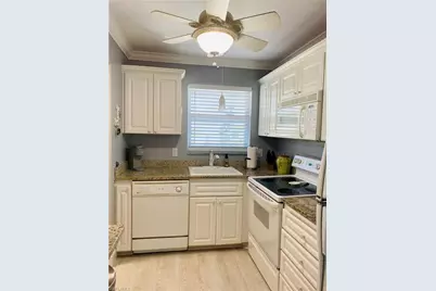 400 Forest Lakes Blvd #310, Naples, FL 34105 - Photo 8