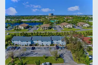 13160 Kings Point Dr #4, Fort Myers, FL 33919 - Photo 4