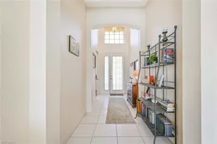 2259 Island Cove Cir, Naples, FL 34109 - Photo 2