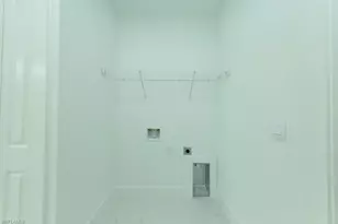 719 Almelia St E, Lehigh Acres, FL 33974 - Photo 38