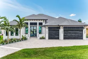 2718 Gleason Pkwy, Cape Coral, FL 33914 - Photo 30