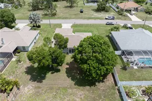 2226 NE 34th Terrace, Cape Coral, FL 33909 - Photo 30