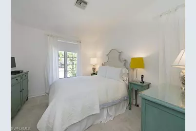 116 3rd St N, Naples, FL 34102 - Photo 6