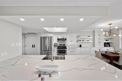 6585 Nicholas Blvd #805, Naples, FL 34108 - Photo 10