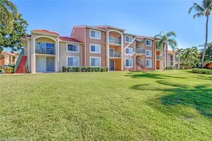 1265 Wildwood Lakes Blvd, Naples, FL 34104 - Photo 12