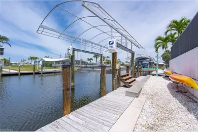 2673 Sanderling Ct, Saint James City, FL 33956 - Photo 36