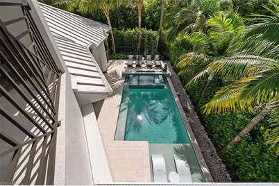 150 6th St N, Naples, FL 34102 - Photo 36