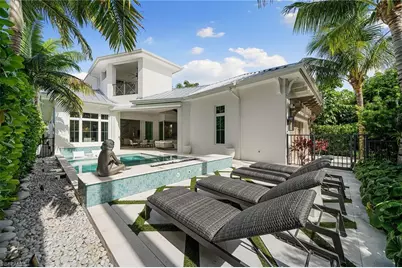 150 6th St N, Naples, FL 34102 - Photo 46