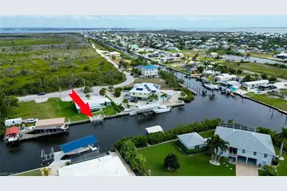 2891 Cussell Dr, Saint James City, FL 33956 - Photo 4