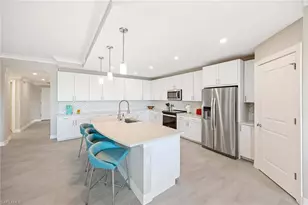 201 Indies Dr E, Naples, FL 34114 - Photo 10