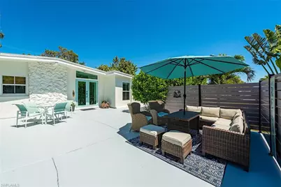 1971 Holiday Ln, Naples, FL 34104 - Photo 2