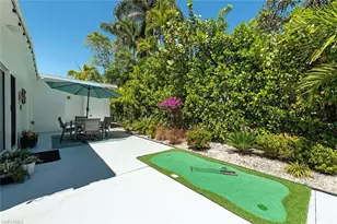 1971 Holiday Ln, Naples, FL 34104 - Photo 12