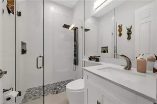 3910 Glacier Ct, Naples, FL 34119 - Photo 16