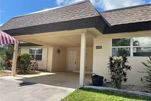 4808 Hidden Harbour Blvd, Fort Myers, FL 33919 - Photo 6