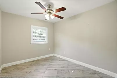 15840 S Pebble Ln, Fort Myers, FL 33912 - Photo 28