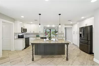 15840 S Pebble Ln, Fort Myers, FL 33912 - Photo 10