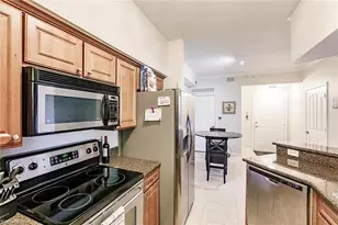 13010 Positano Cir, Naples, FL 34105 - Photo 10