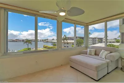 3420 Gulf Shore Blvd N #31, Naples, FL 34103 - Photo 14