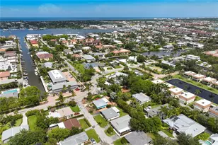 1721 Smugglers Cove, Naples, FL 34112 - Photo 18