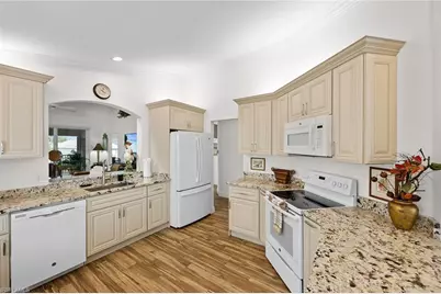 5963 Sand Wedge Ln #205, Naples, FL 34110 - Photo 14