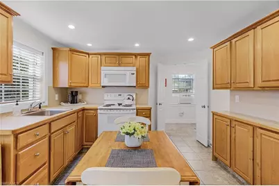 782 107th Ave N, Naples, FL 34108 - Photo 22