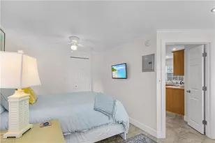 782 107th Ave N, Naples, FL 34108 - Photo 10