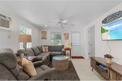 782 107th Ave N, Naples, FL 34108 - Photo 8