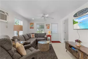 782 107th Ave N, Naples, FL 34108 - Photo 8