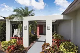 3111 SE 22nd Pl, Cape Coral, FL 33904 - Photo 2