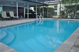 3111 SE 22nd Pl, Cape Coral, FL 33904 - Photo 4