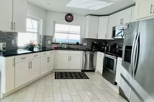 3111 SE 22nd Pl, Cape Coral, FL 33904 - Photo 16