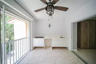 2055 Cascades Dr, Naples, FL 34112 - Photo 20