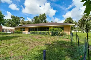 212 Lake Ave, Lehigh Acres, FL 33936 - Photo 12