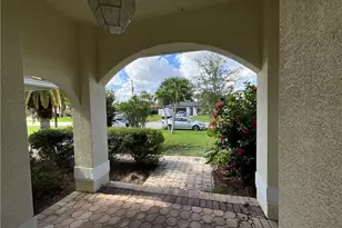 2117 SE 9th Terrace, Cape Coral, FL 33990 - Photo 4