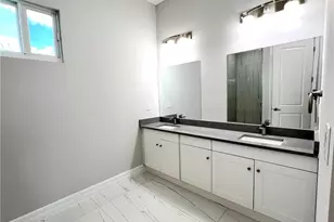 4208 28th St SW, Lehigh Acres, FL 33976 - Photo 10