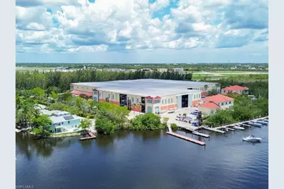 1675 Avion Pl, Naples, FL 34104 - Photo 16