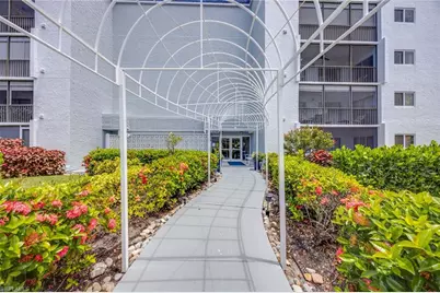 555 Park Shore Dr #B408, Naples, FL 34103 - Photo 2