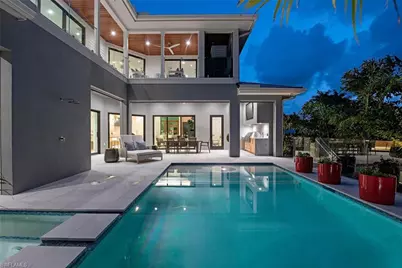 655 Parkview Ln, Naples, FL 34103 - Photo 32