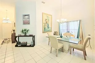 6708 Sloane Pl, Naples, FL 34104 - Photo 10