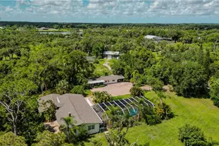 18220 Elmwood Dr, Alva, FL 33920 - Photo 6