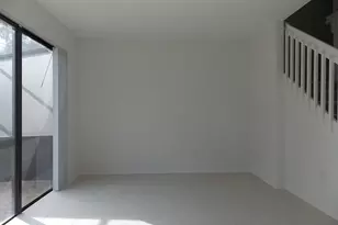 7376 Bristol Cir, Naples, FL 34120 - Photo 10