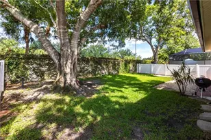 11302 Lakeland Cir, Fort Myers, FL 33913 - Photo 36