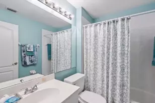 4650 Yacht Harbor Dr, Naples, FL 34112 - Photo 8