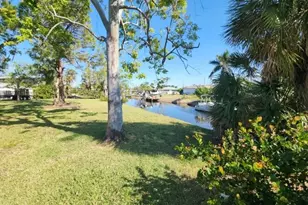 6477 Park Rd, Fort Myers, FL 33908 - Photo 2