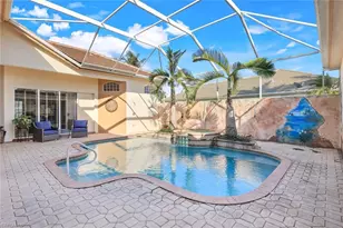 14581 Headwater Bay Ln, Fort Myers, FL 33908 - Photo 10