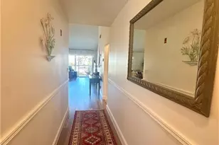 10686 Gulf Shore Dr, Naples, FL 34108 - Photo 2